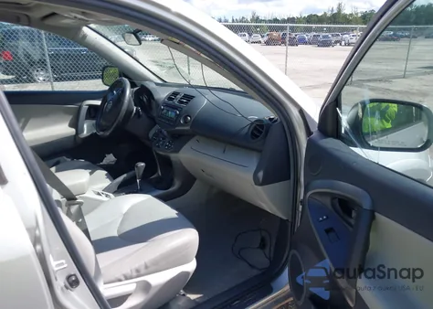 2012 Toyota Rav4 Limited z USA, uszkodzony, nr VIN 2T3YF4DV1CW111364